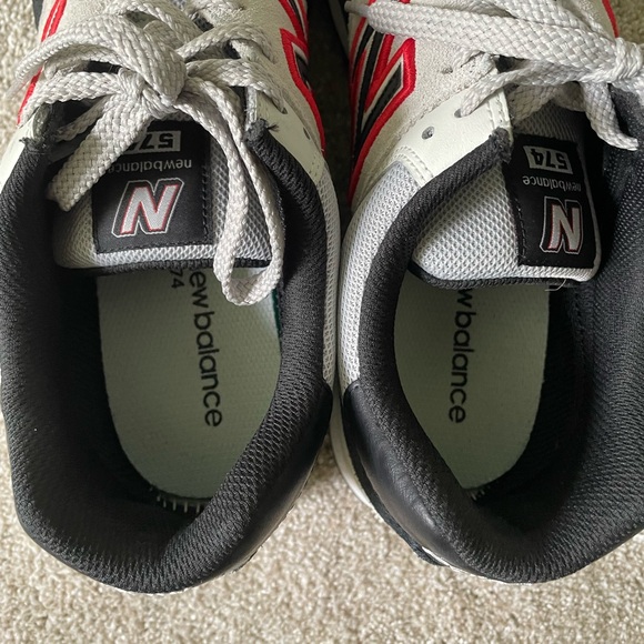 Men’s New Balance 574 - Picture 7 of 9